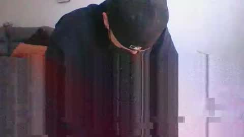 aaronm7907 online show from 10-19-25, 10:43