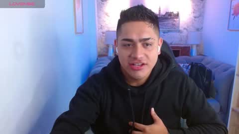 Aaron online show from 09-22-25, 12:07