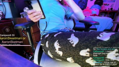 Aaron Skeetman online show from 01-26-25, 05:56