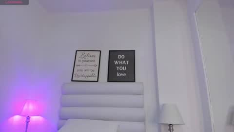 abbey_walker online show from 12-22-25, 11:07