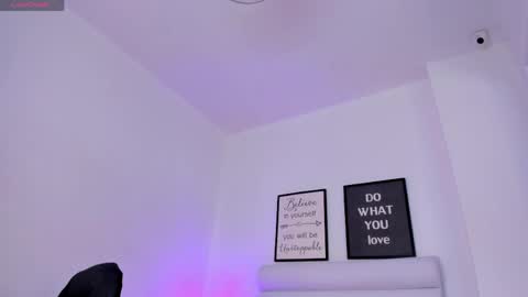 abbey_walker online show from 04-02-26, 11:30