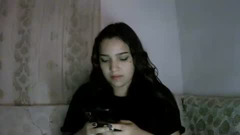 Snapshot of abbie_23 chatting on 02-09-26, 06:28 Abbie cute online show from 02-09-26, 06:28