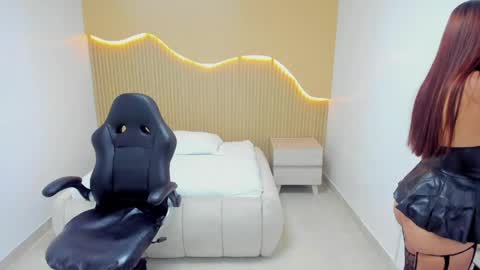 abbiecarson online show from 04-01-26, 12:28