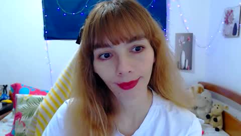 Snapshot of abbiwinter chatting on 03-15-26, 10:43 Abbi Winter online show from 03-15-26, 10:43