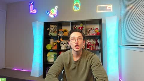 Snapshot of abbuddy920236 chatting on 12-24-24, 05:16 buddy online show from 12-24-24, 05:16