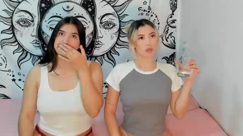 Snapshot of abby_and_lana chatting on 02-09-25, 05:40    ABBY  LANNA     online show from 02-09-25, 05:40