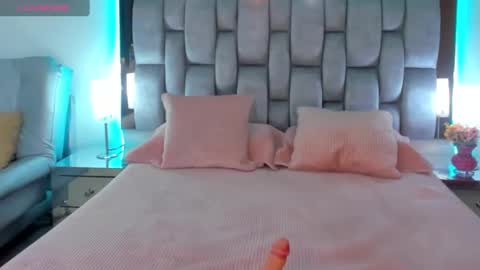 abby_blue01 online show from 01-11-25, 02:30