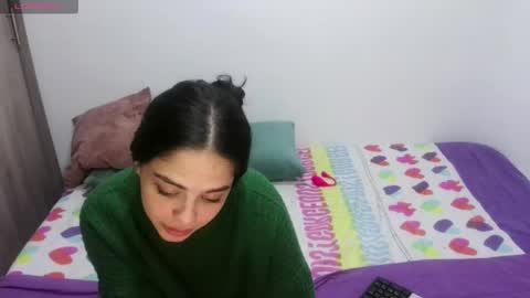 Snapshot of abby_jensen chatting on 05-20-26, 02:51 abby jense online show from 05-20-26, 02:51