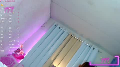 abby_luxpinay online show from 04-11-26, 09:52