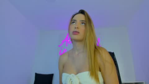 Snapshot of abby_me chatting on 01-04-25, 11:43 A B B Y online show from 01-04-25, 11:43
