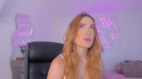 Snapshot of abby_me chatting on 01-10-25, 11:43 A B B Y online show from 01-10-25, 11:43
