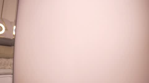 Snapshot of abby_me chatting on 04-25-26, 11:35 A B B Y online show from 04-25-26, 11:35