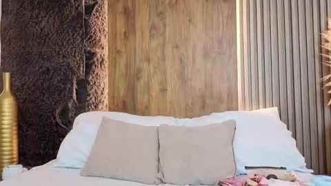 Snapshot of abby_millerr_ chatting on 11-01-25, 12:29 Abbygail online show from 11-01-25, 12:29