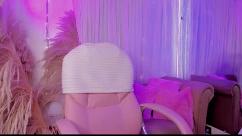 ABBY online show from 09-19-25, 03:13