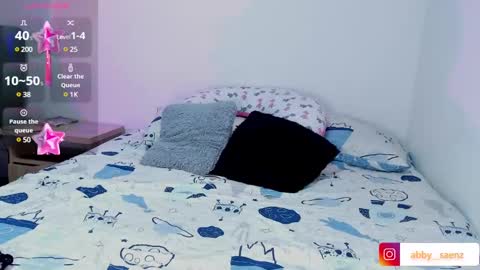 Snapshot of abby_saenz01 chatting on 01-22-25, 01:31 Abby Saenz online show from 01-22-25, 01:31