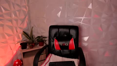 Abby Saenz online show from 05-15-26, 10:50