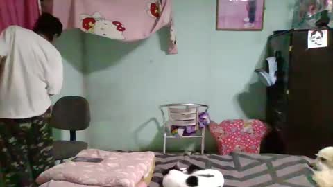 Snapshot of abbyasher chatting on 12-10-24, 03:20 Abby online show from 12-10-24, 03:20