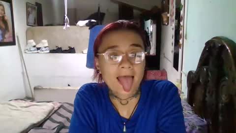 Snapshot of abbyasher chatting on 01-15-25, 03:11 Abby online show from 01-15-25, 03:11