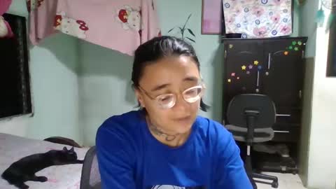 Snapshot of abbyasher chatting on 02-27-25, 12:10 Abby online show from 02-27-25, 12:10