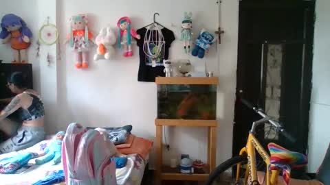 Abby online show from 05-11-26, 03:51