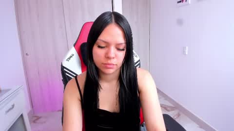 Snapshot of abbydixon1 chatting on 07-13-26, 01:36 Abby Dixon online show from 07-13-26, 01:36