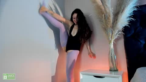 INSTAGRAM abby hall82 online show from 02-08-25, 10:40