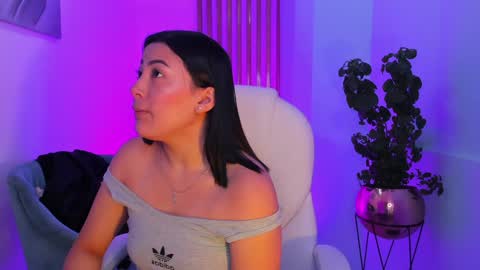 Snapshot of abbyjacksonn_ chatting on 12-03-24, 01:54 ABBY online show from 12-03-24, 01:54