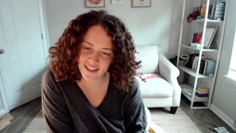 Snapshot of abbyjamesxo chatting on 12-11-24, 07:46 Abby James online show from 12-11-24, 07:46