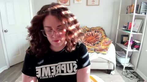 Snapshot of abbyjamesxo chatting on 02-25-25, 09:02 Abby James online show from 02-25-25, 09:02