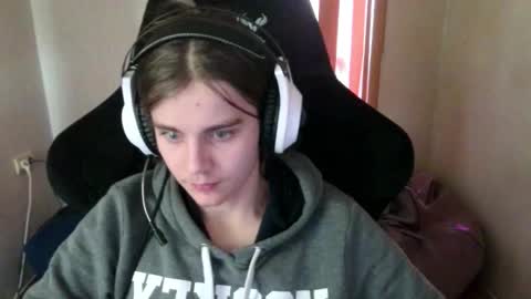 abbysal_blade online show from 11-30-25, 05:55