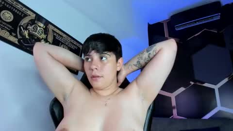 Abby Smith online show from 11-24-25, 07:35