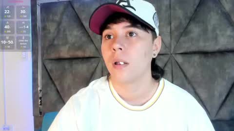 Snapshot of abbysmiitth_ chatting on 06-24-26, 12:09 Abby Smith online show from 06-24-26, 12:09