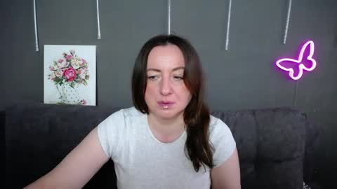 abbytaylorr online show from 04-19-26, 06:46