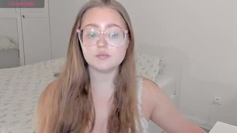 Abby    Stream at Sat  Sun  Mon  Fri online show from 11-09-25, 02:04