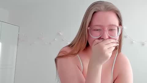 Abby    Stream at Sat  Sun  Mon  Fri online show from 03-22-26, 02:42