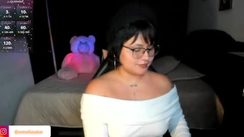 Snapshot of abbyxlee chatting on 02-24-25, 10:25 online show from 02-24-25, 10:25