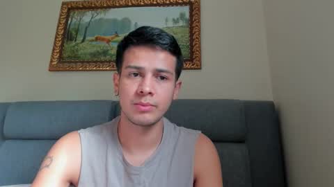 Independence model AbelAsburgo online show from 10-02-25, 09:49