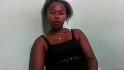 Snapshot of abella677022 chatting on 02-26-26, 05:06 abella677022 online show from 02-26-26, 05:06