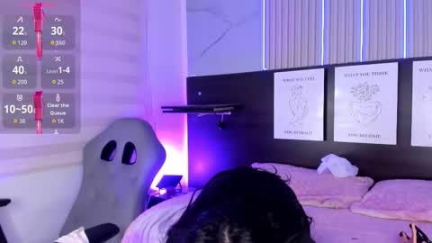 abella_as_ online show from 11-28-25, 06:49