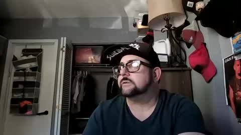 Snapshot of abennett76 chatting on 05-31-26, 06:42 AJ online show from 05-31-26, 06:42