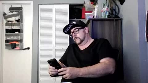 Snapshot of abennett76 chatting on 07-05-26, 01:51 AJ online show from 07-05-26, 01:51