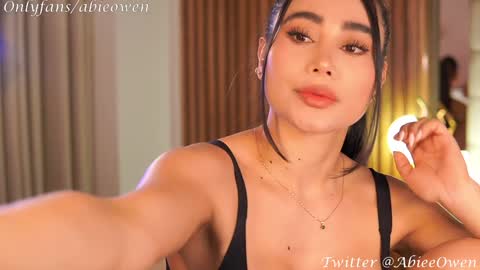 Snapshot of abie_owen chatting on 01-30-25, 11:34 abie_owen online show from 01-30-25, 11:34