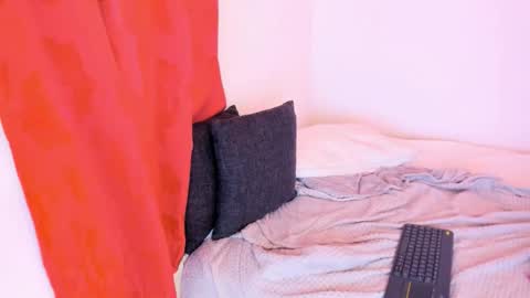 Snapshot of abigail_luna_ chatting on 09-16-25, 03:07 abi online show from 09-16-25, 03:07