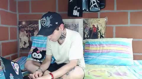 Snapshot of abigailandnoah chatting on 12-11-24, 06:14 Abigail and Noah online show from 12-11-24, 06:14