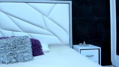 Snapshot of abigailwilliams_ chatting on 09-27-25, 11:04 Abigail online show from 09-27-25, 11:04