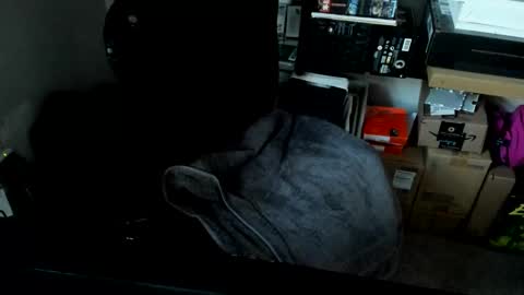 Snapshot of abitlikethat chatting on 12-31-24, 08:34 abitlikethat online show from 12-31-24, 08:34