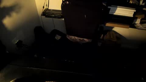 Snapshot of abitlikethat chatting on 01-03-25, 03:27 abitlikethat online show from 01-03-25, 03:27