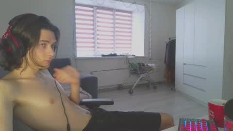 hi  cum in pvt noi extra tip online show from 12-05-24, 09:28