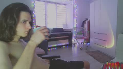 hi  cum in pvt noi extra tip online show from 01-24-25, 11:26