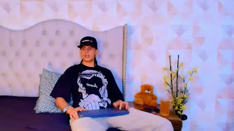 Snapshot of abravanel_sefardi chatting on 07-01-26, 09:58 Abrovanel online show from 07-01-26, 09:58
